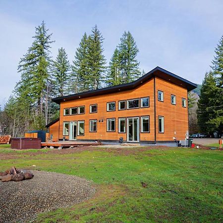 Newly Built Modern Chalet Duplex - 2 Mount Hood Village Exterior photo