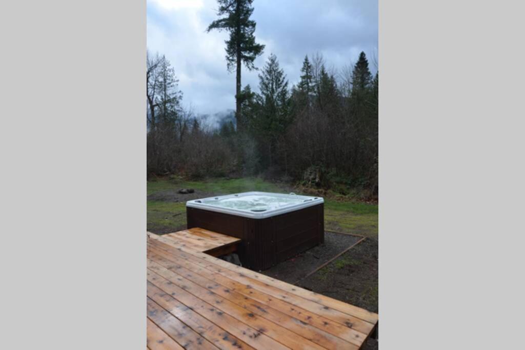 Newly Built Modern Chalet Duplex - 2 Mount Hood Village Exterior photo